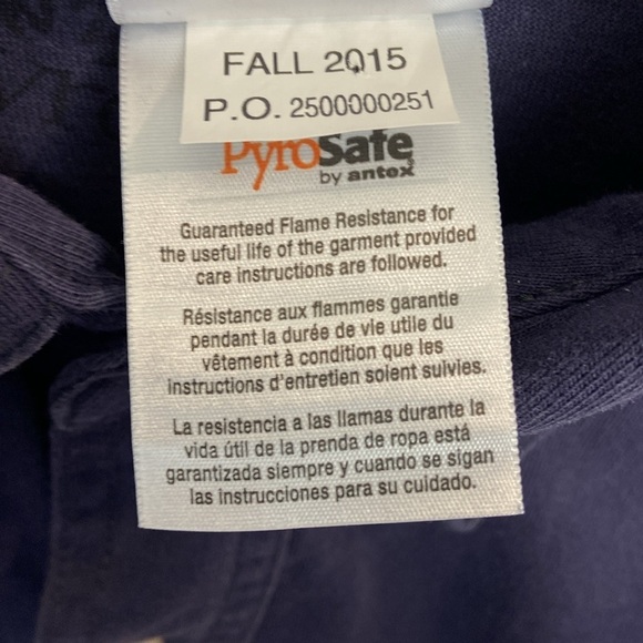 Carhartt Men's Flame-Resistant Long Sleeve Twill Pocket Shirt Dark Navy Sz XL - Picture 11 of 12